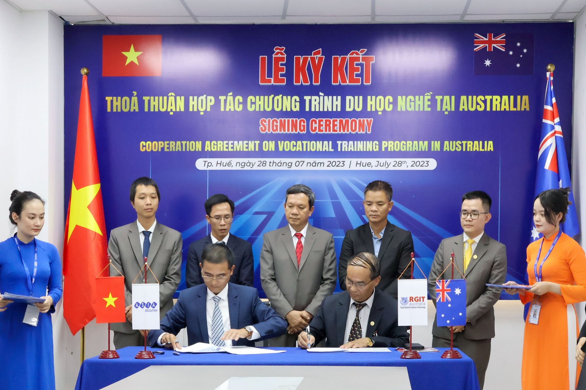 Ký kết thỏa thuận hợp tác du học nghề tại Australia 