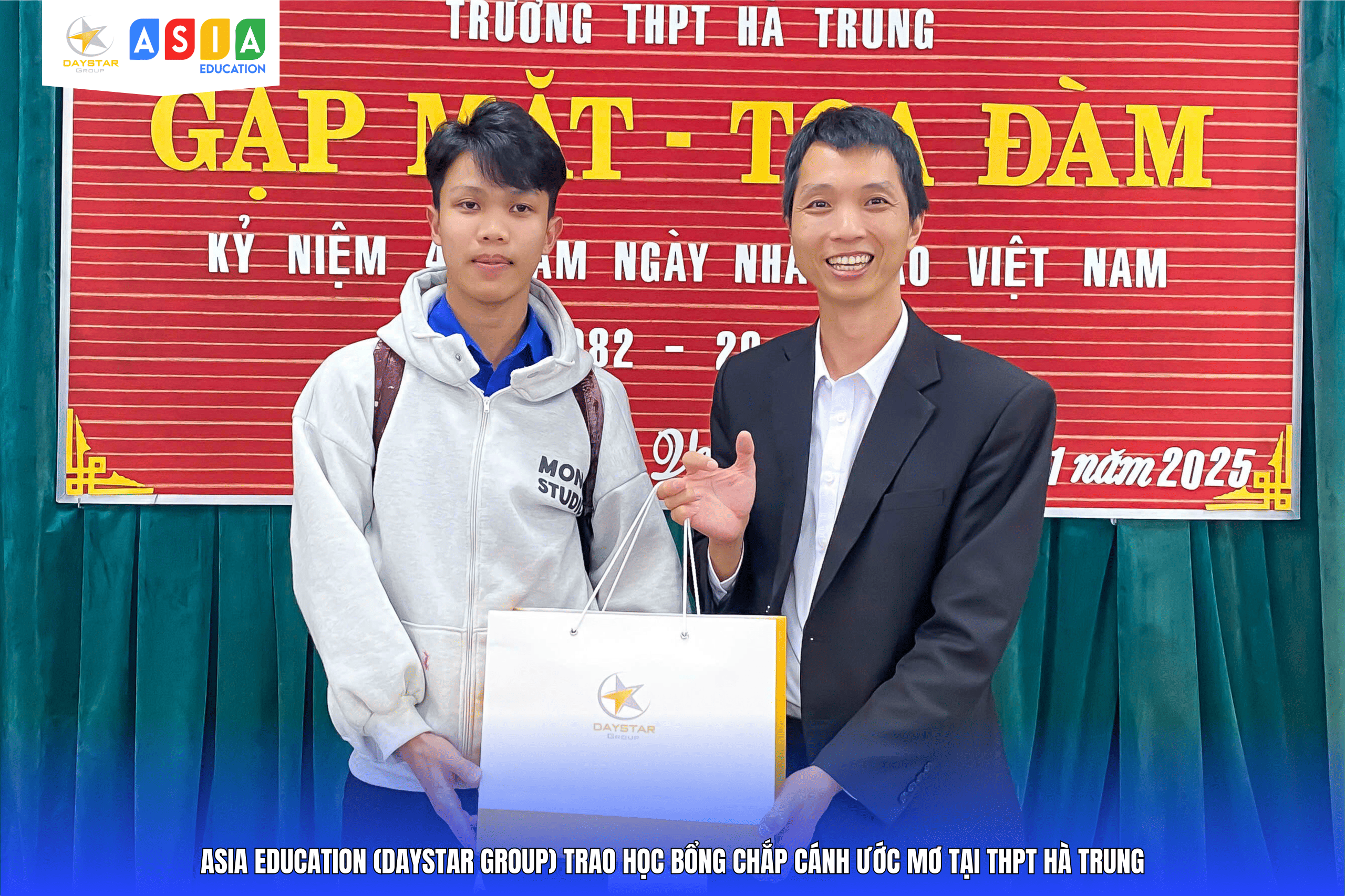 LỄ TRAO HỌC BỔNG “CHẮP CÁNH ƯỚC MƠ” TẠI THPT HÀ TRUNG