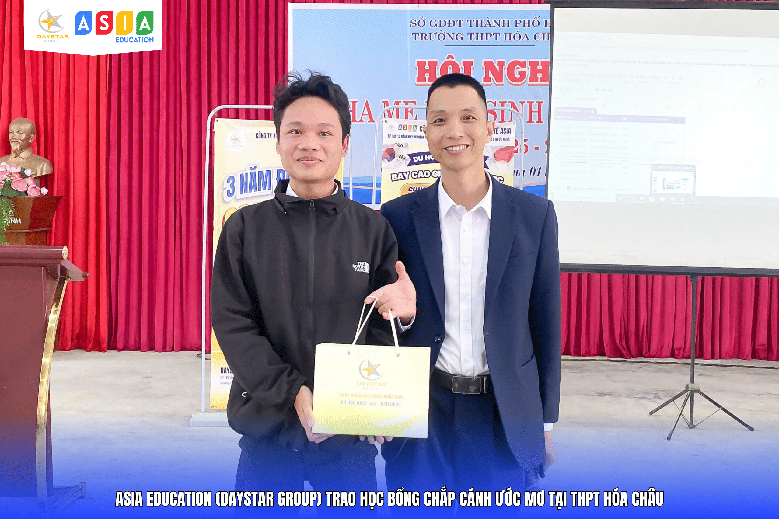 LỄ TRAO HỌC BỔNG “CHẮP CÁNH ƯỚC MƠ” TẠI THPT HÓA CHÂU