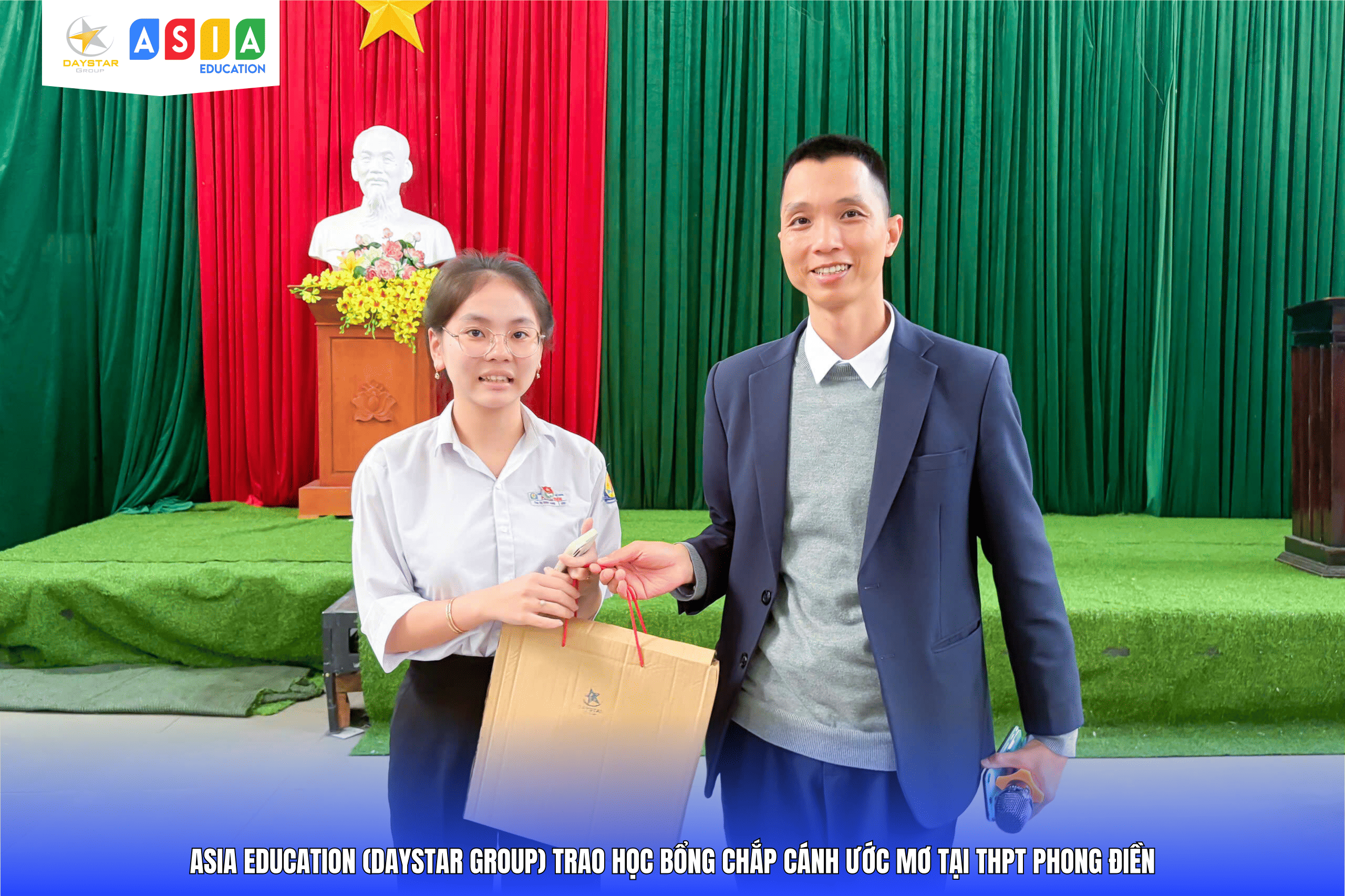 LỄ TRAO HỌC BỔNG “CHẮP CÁNH ƯỚC MƠ” TẠI THPT PHONG ĐIỀN