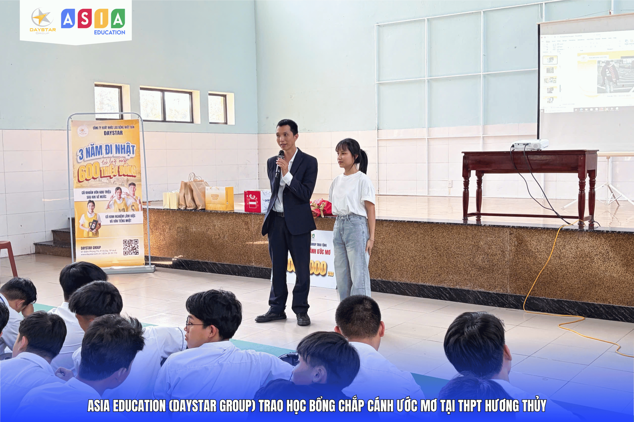 LỄ TRAO HỌC BỔNG “CHẮP CÁNH ƯỚC MƠ” TẠI THPT HƯƠNG THỦY