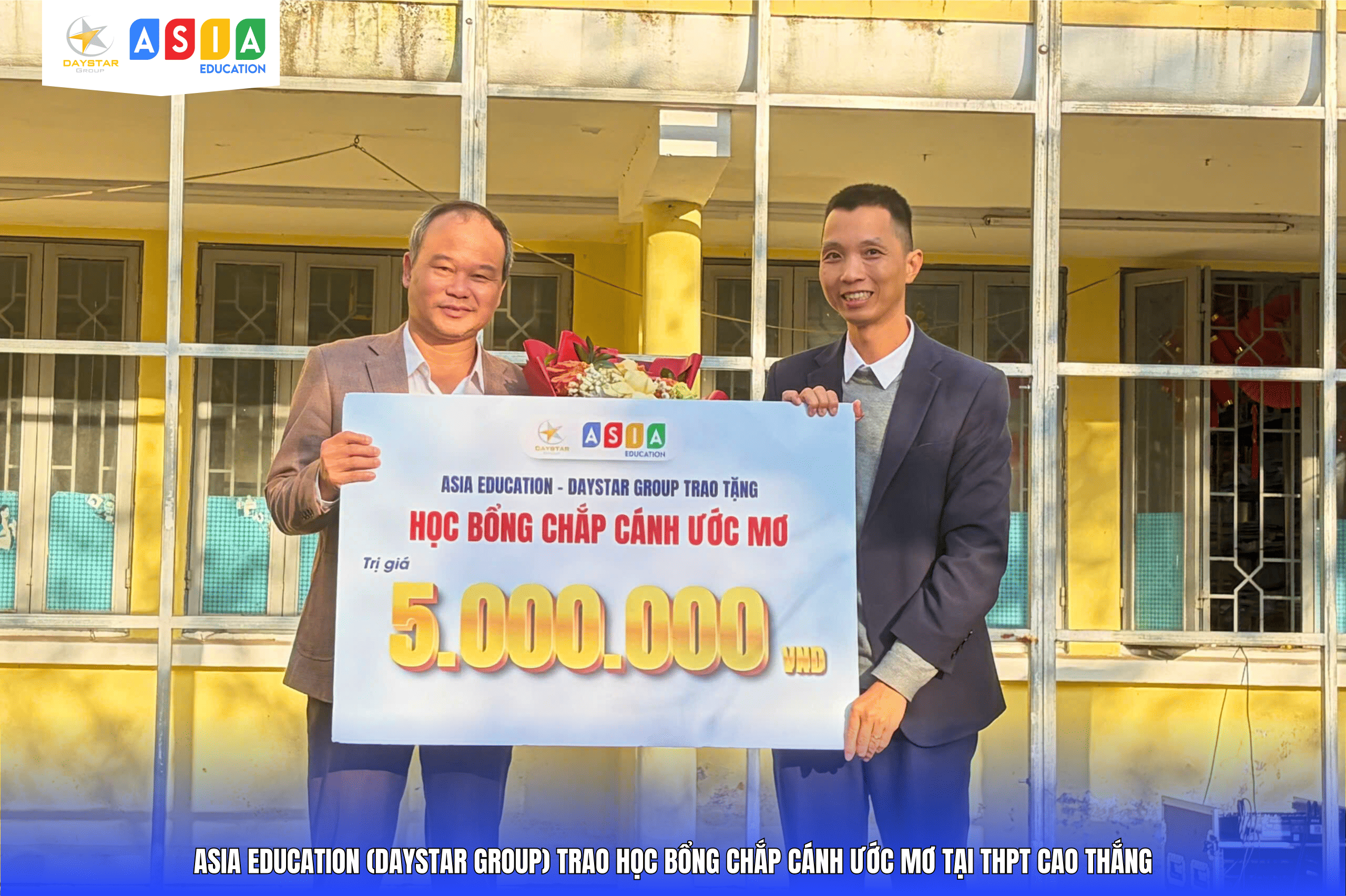 LỄ TRAO HỌC BỔNG “CHẮP CÁNH ƯỚC MƠ” TẠI THPT CAO THẮNG